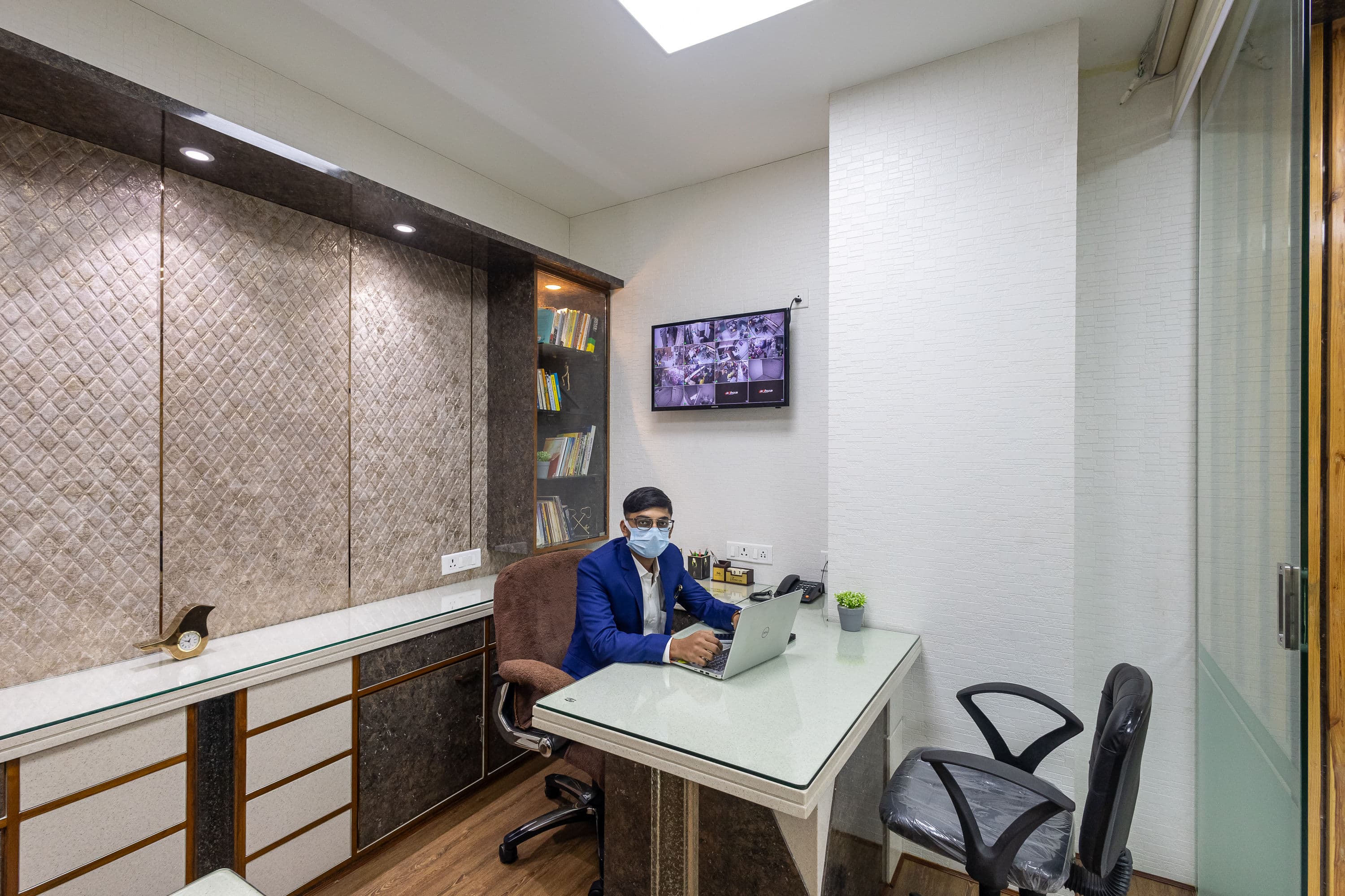 Suvik Gallery Image 4